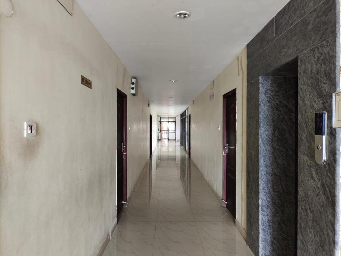 טוטיקורין Hotel Geetha International מראה חיצוני תמונה