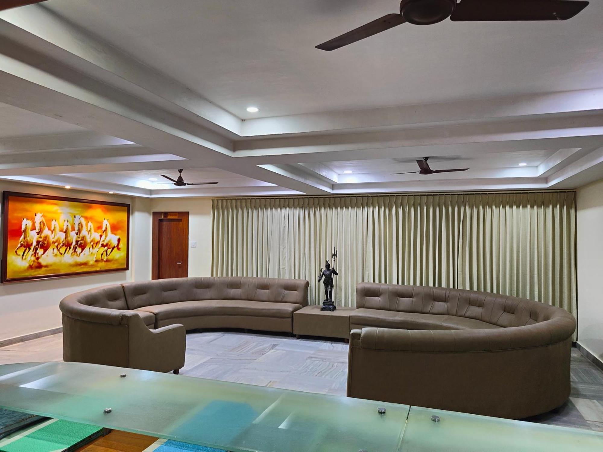טוטיקורין Hotel Geetha International מראה חיצוני תמונה